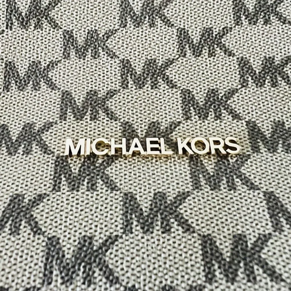MICHAEL KORS STUDIO Natural Luggage Leather Medium Messenger Crossbody Bag